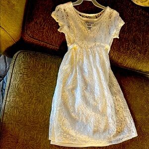 Little girl white/cream elegant lace dress-perfect for special occasions
